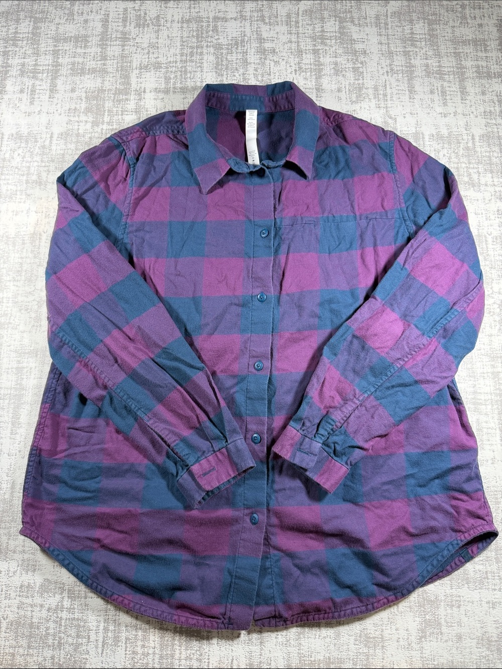 Lululemon Long-Sleeve Purple & Navy Plaid Button-Down Shirt Size 10 / 26.5x22